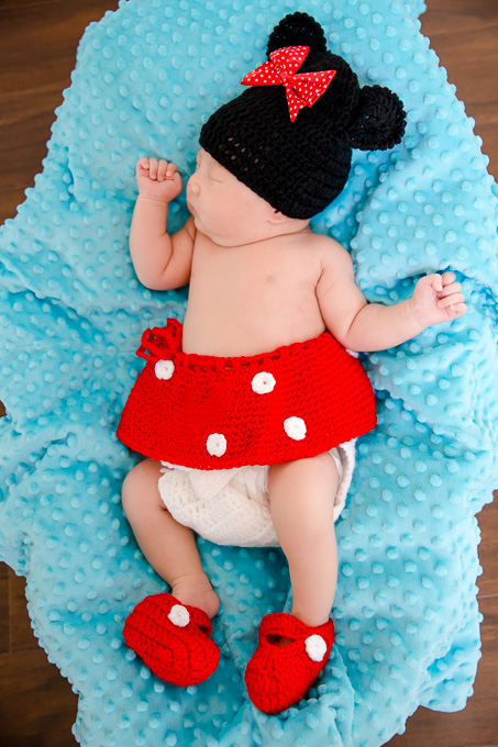 cute newborn photo in a minnie mouse costume