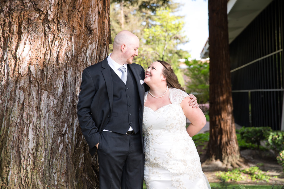 newlywed portrait by redwood tree