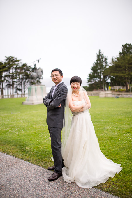 Legion of Honor wedding photo at the beautiful lawn