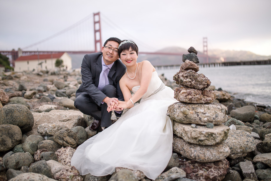 Golden Gate Bridge pre-wedding picture with cairn