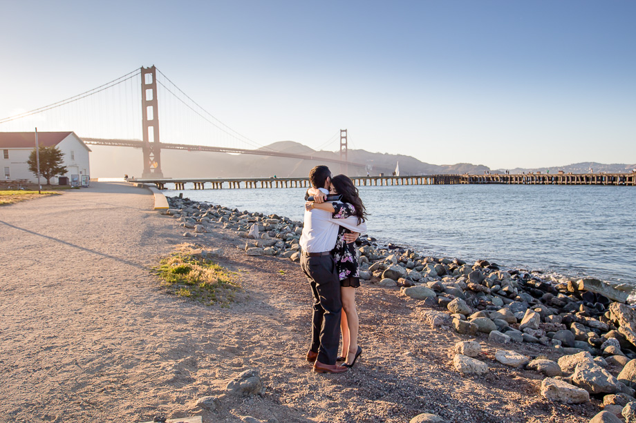 surprise marriage proposal at Crissy Field with a stunning view of the Golden Gate Bridge