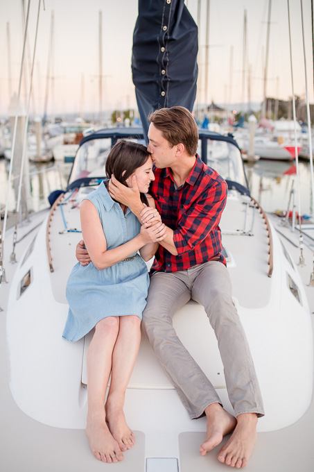 super romantic sunset photo on sailboat - Bay Area engagement and wedding photographer