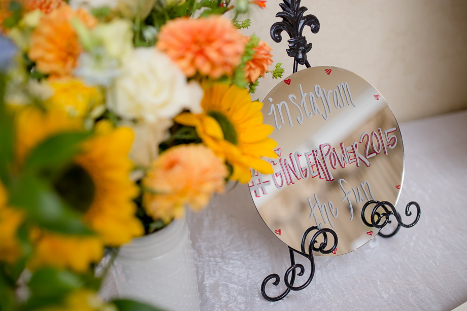 guest sign-in table decoration