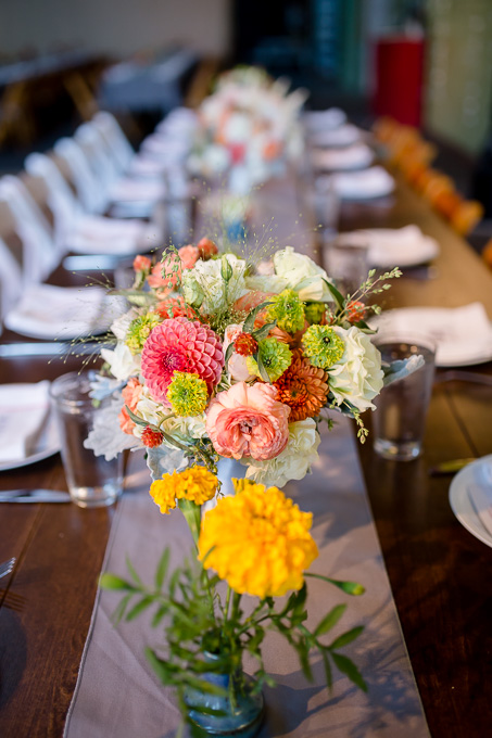 floral centerpieces at Tobys Feed Barn
