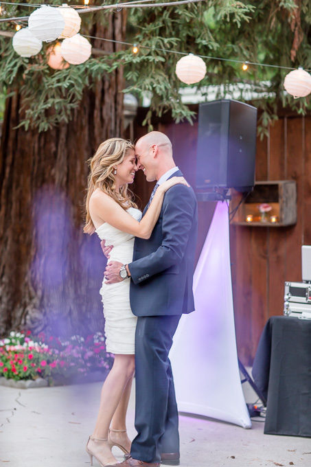 gorgeous first dance photo out in the open - san jose coyote ranch real wedding