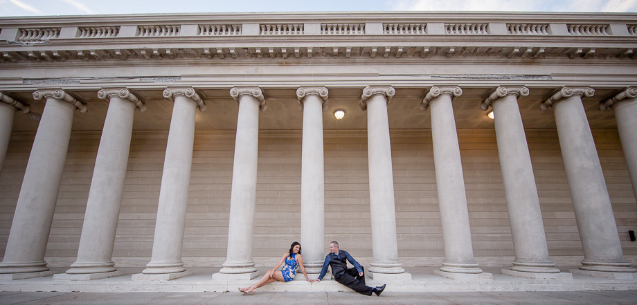 wide angle photo of couple at Legion of Honor