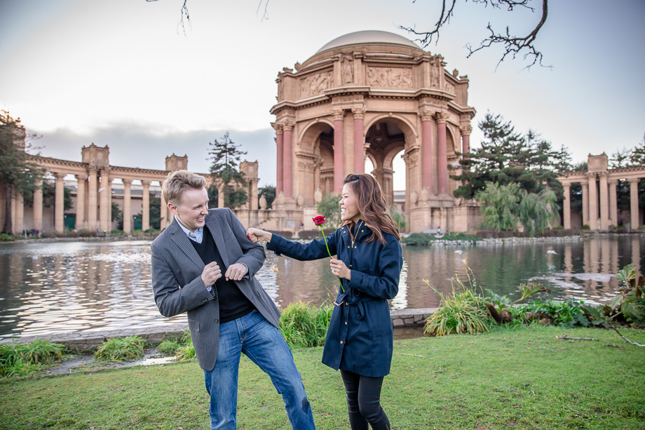 cute photo of couple at Palace of Fine Arts