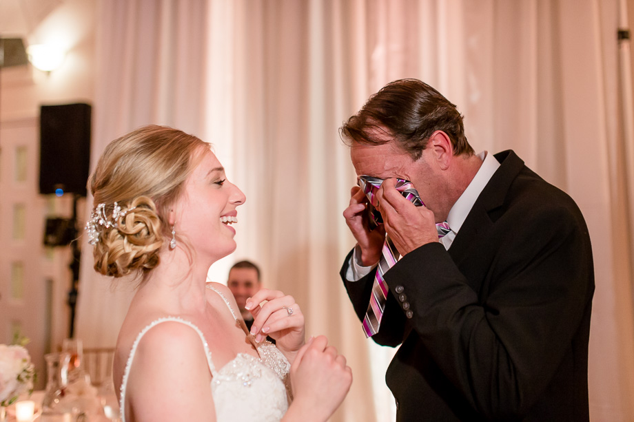 super emotional father daughter moment at the wedding