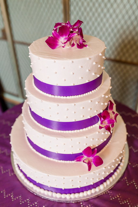 wedding cake with lilac silk ribbon