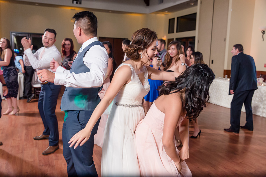 bride and groom owning the dance floor