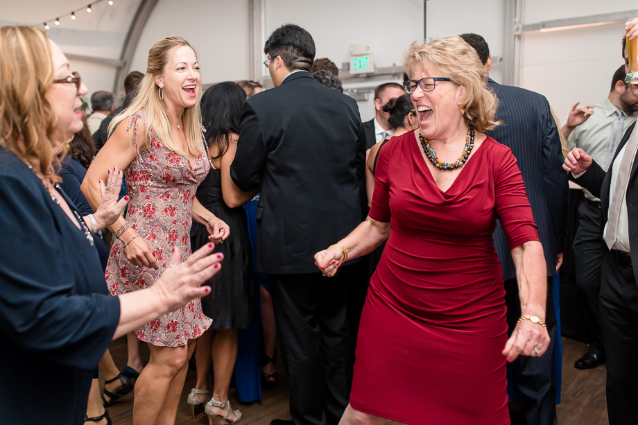 wedding guests owning the dancing floor