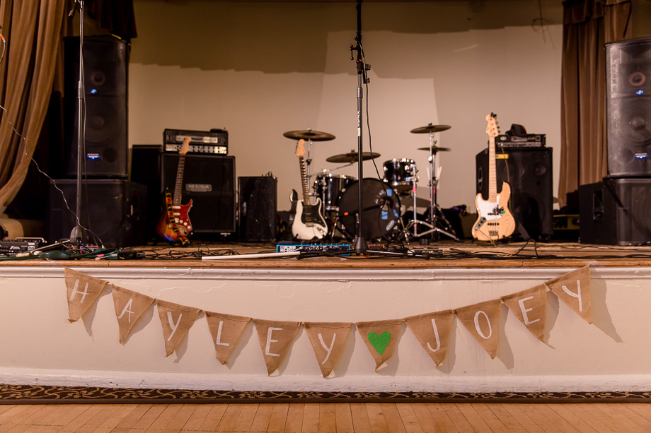 wedding band stage setup