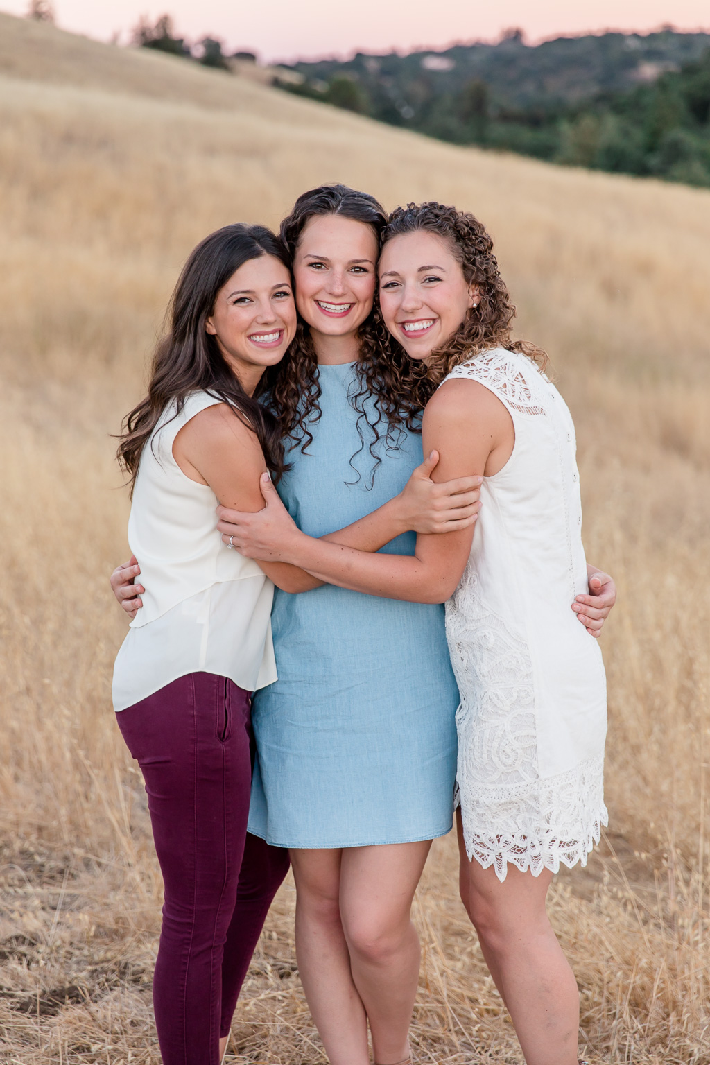 photo of three sisters
