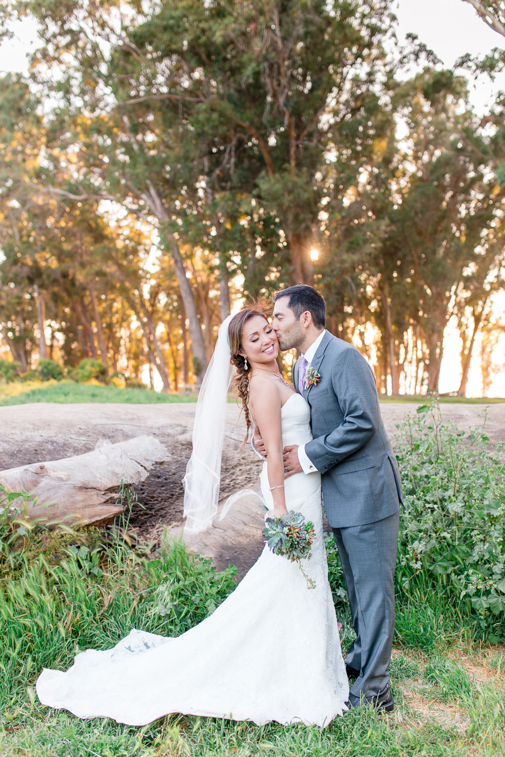 bridal portraits at Coyote Point in San Mateo