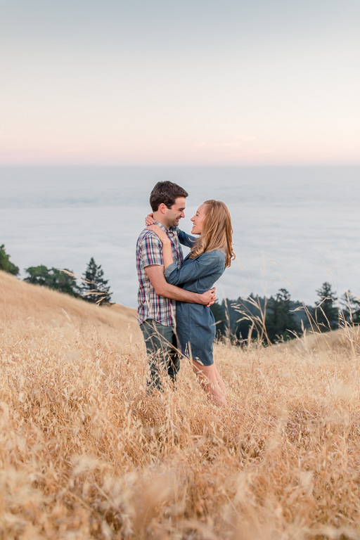 Mount Tamalpais sunset engagement photo with rolling fog in the background