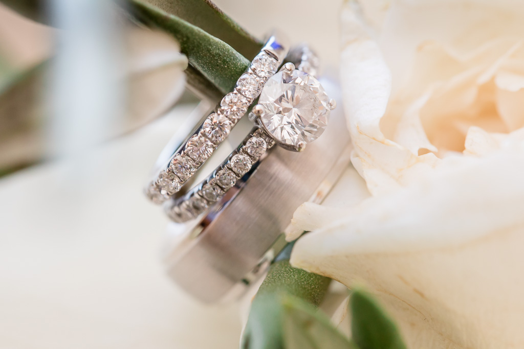 wedding bands and the engagement dimond ring set