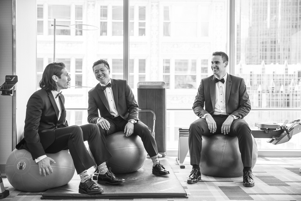 groom and groomsmen getting ready at fairmont pittsburgh