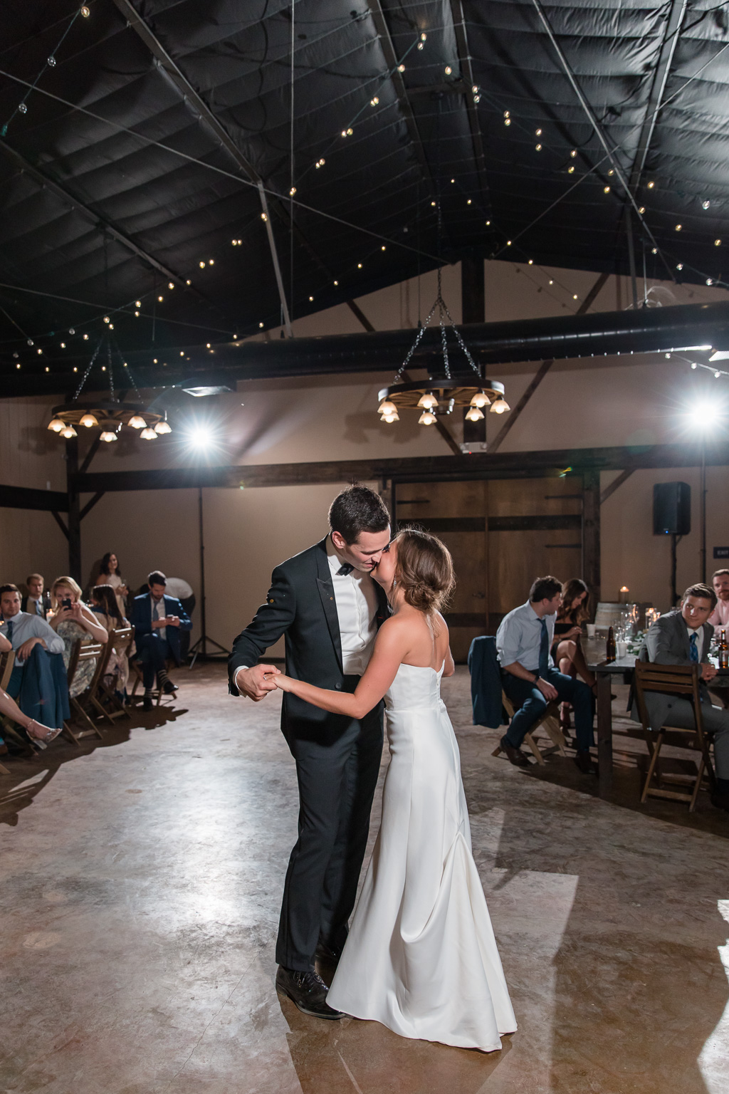 first dance kissing