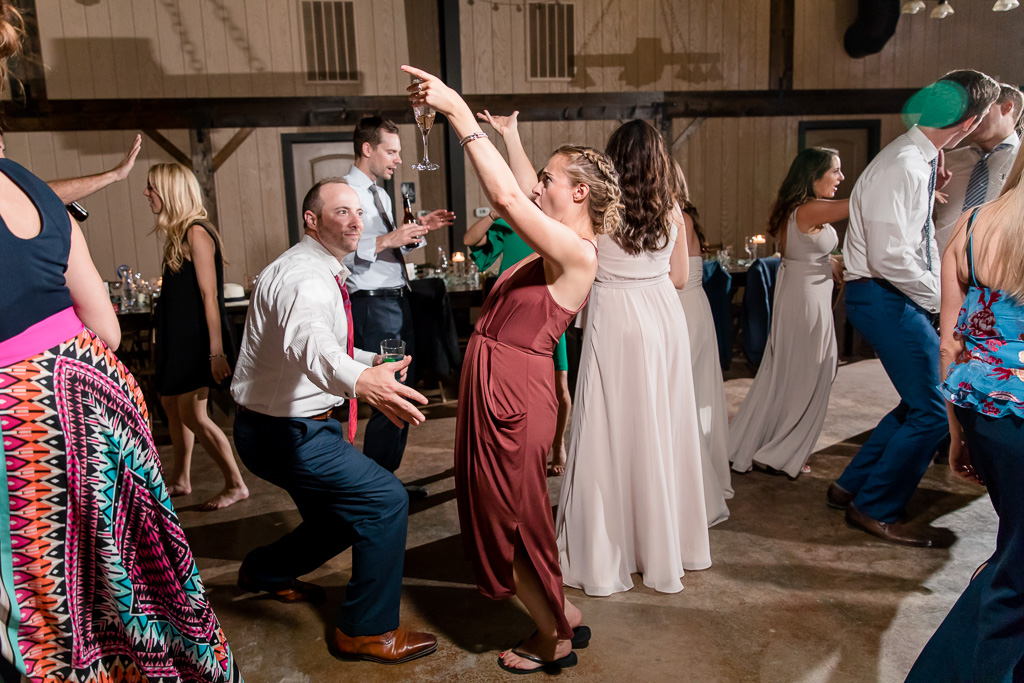 wedding guests have some awesome dance moves