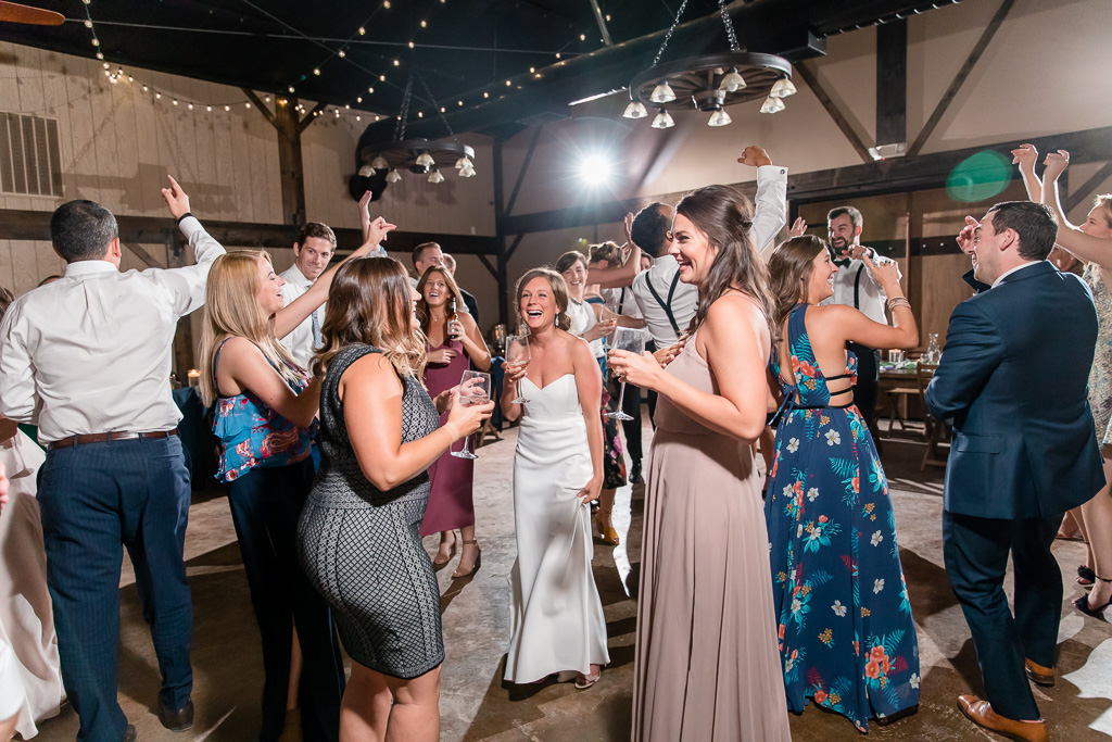 everyone at the wedding was having a blast on the dance floor