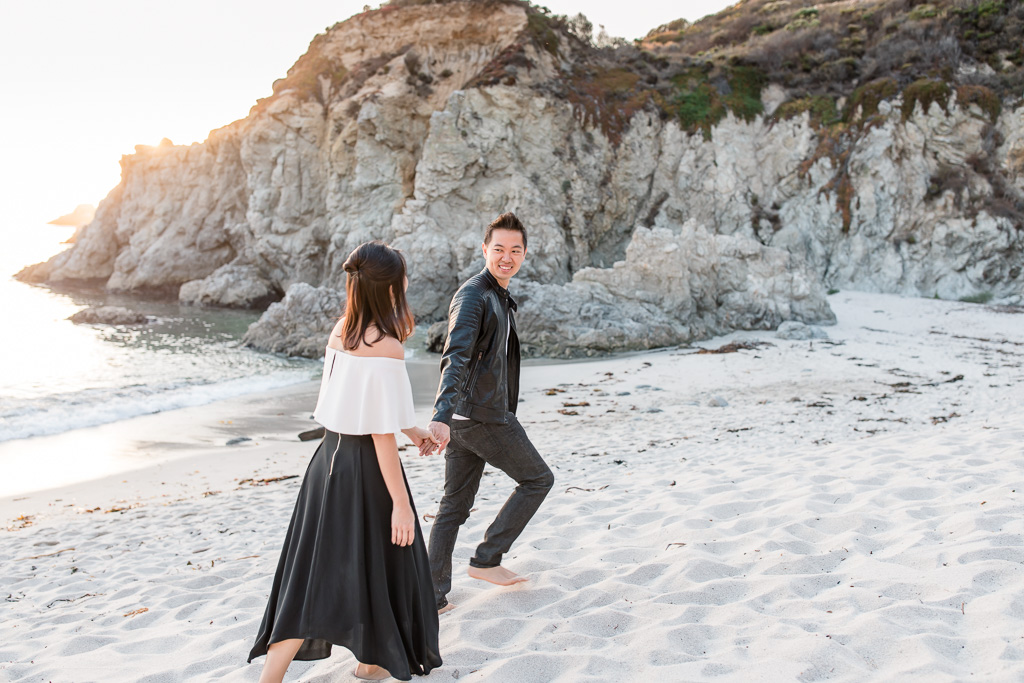 point lobos sunset beach engagement picture