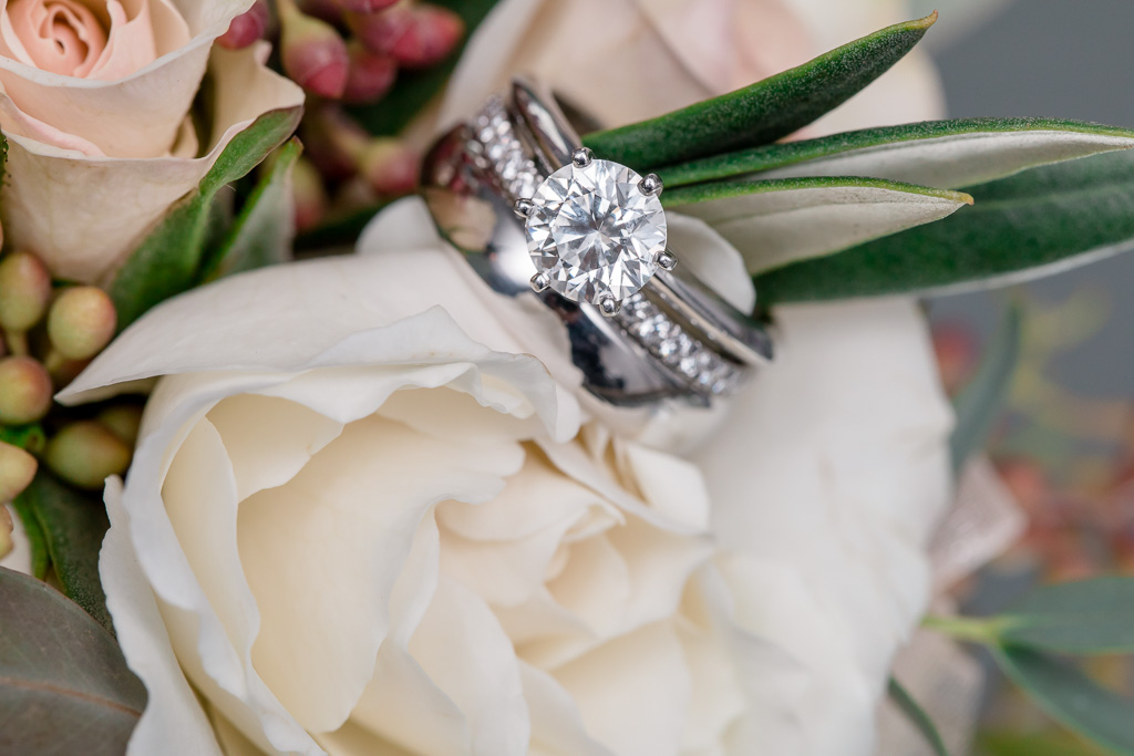 ring set on the bouquet