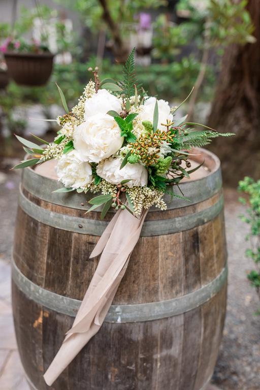 bridal bouquet for this organic and chic deer park villa wedding