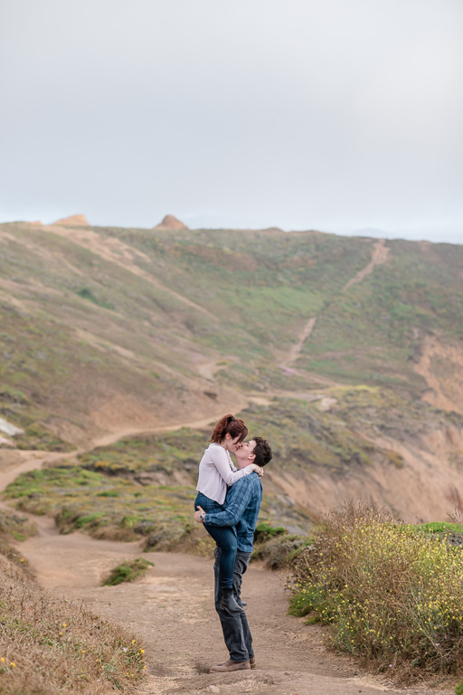 Mori Point couple portrait on the hiking trail