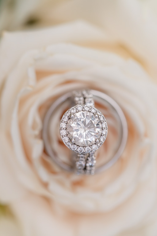 macro shot of the diamond wedding ring set
