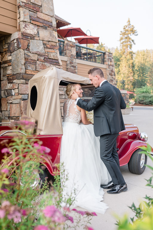 The Chateau at Incline Village wedding photo on the cute vintage golf cart
