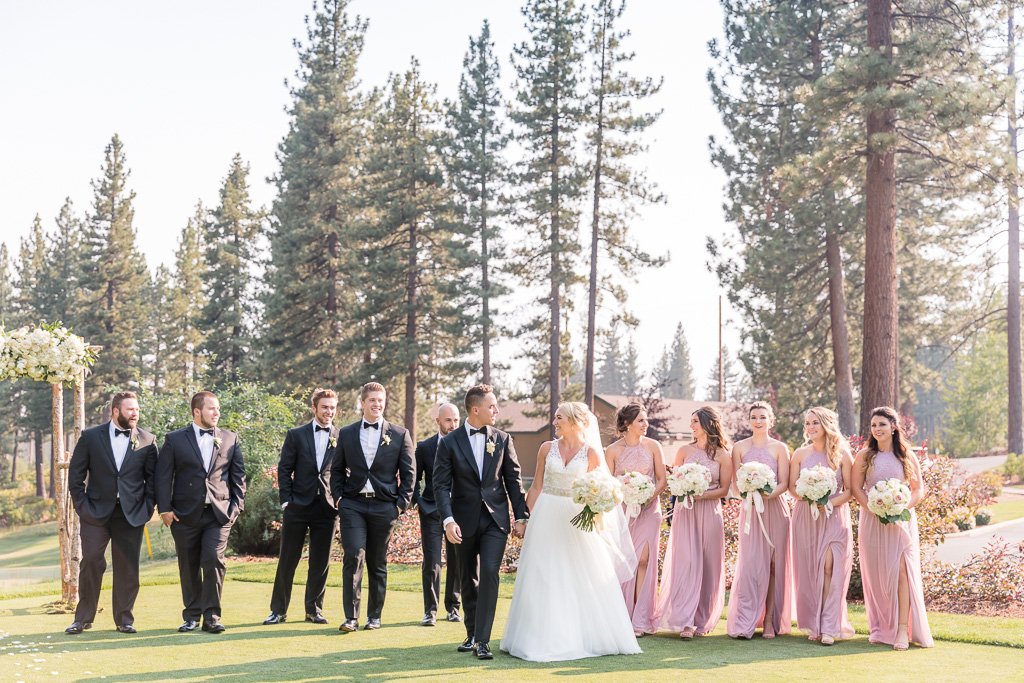 wedding party group photo on the Lake Tahoe golf course