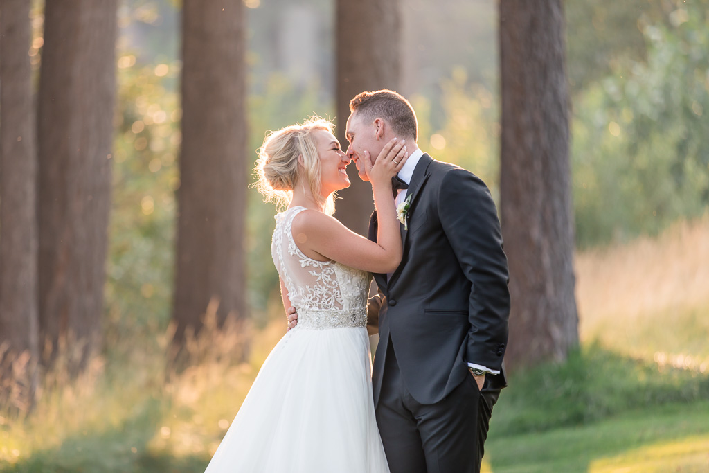 sunset wedding portrait on the Tahoe golf course