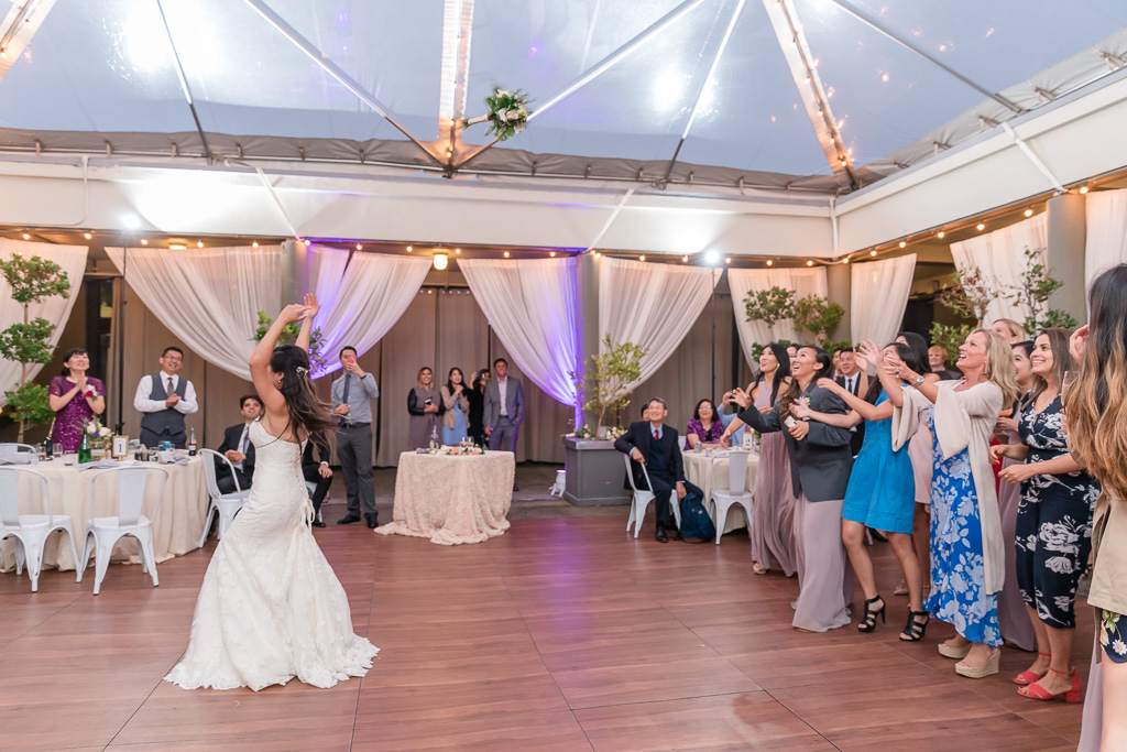 bouquet toss caught in action