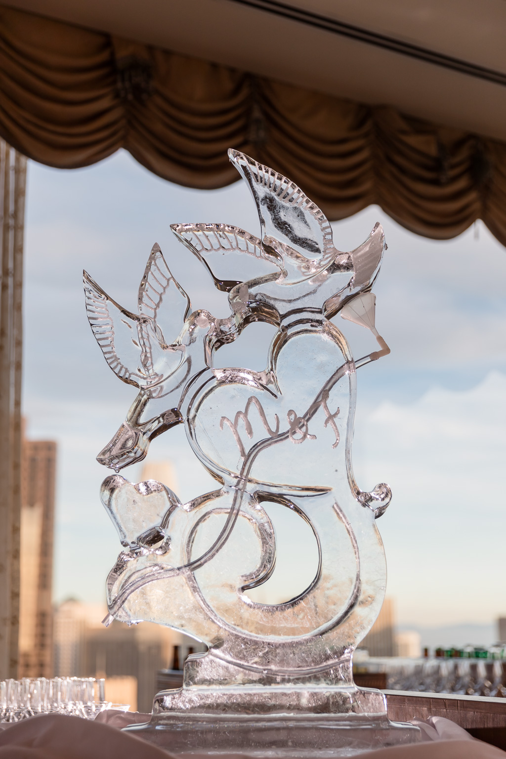 San Francisco wedding ice sculpture