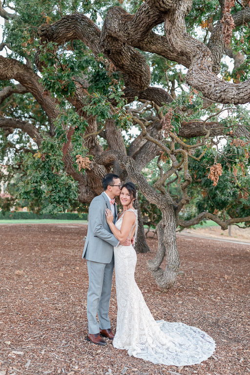 Ruby Hill wedding photo by a lovely oak tree