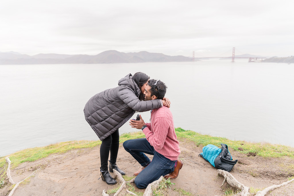 San Francisco golden gate bridge hiking trail surprise marriage proposal