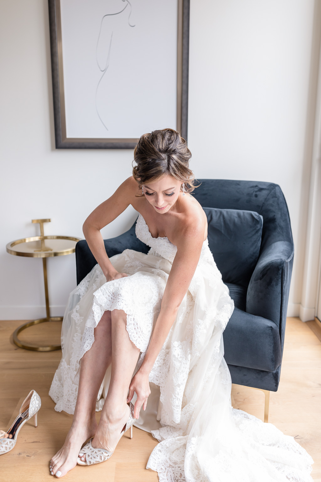 timeless elegant bride's getting ready moment - San Francisco wedding photographer