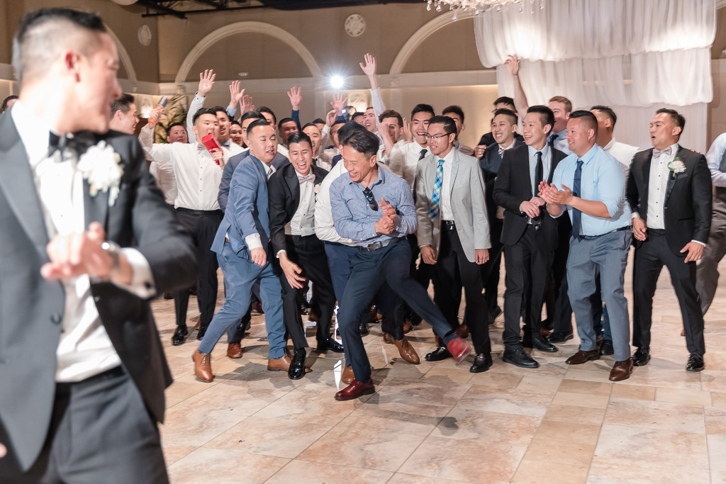 funny moment when guys fought over the garter