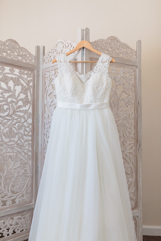 lace and tulle wedding gown