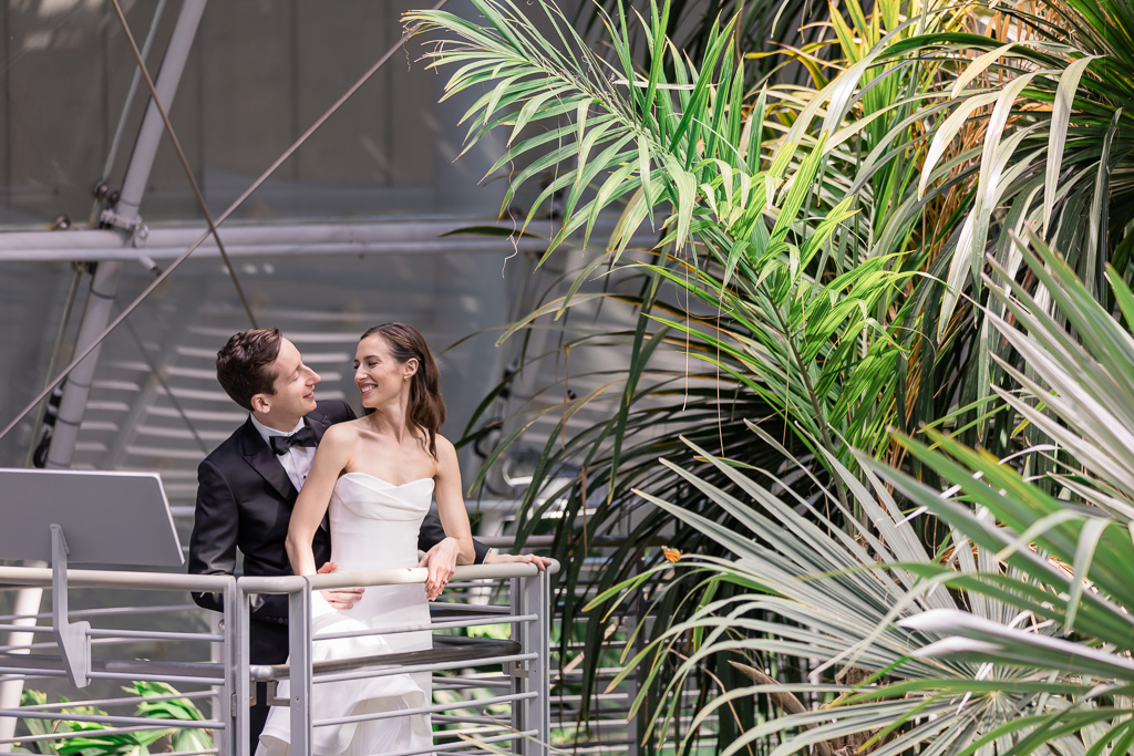 California Academy of Sciences wedding photo in the greenhouse