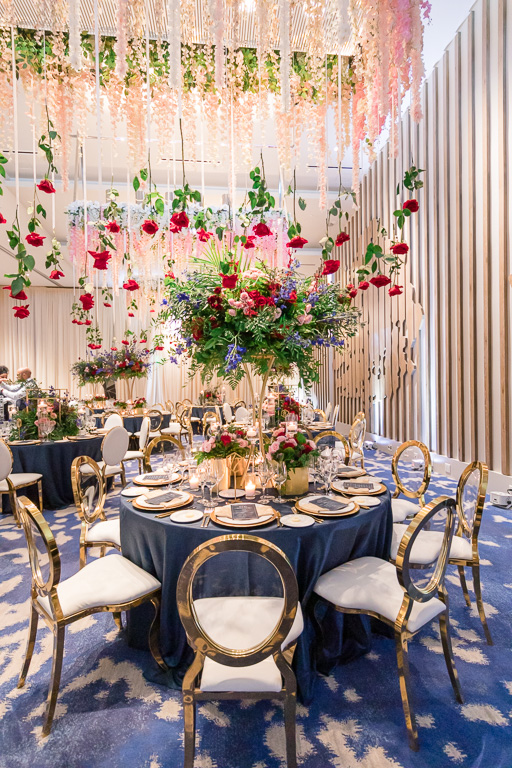 luxurious centerpieces and floral arrangement for this Bay Area wedding