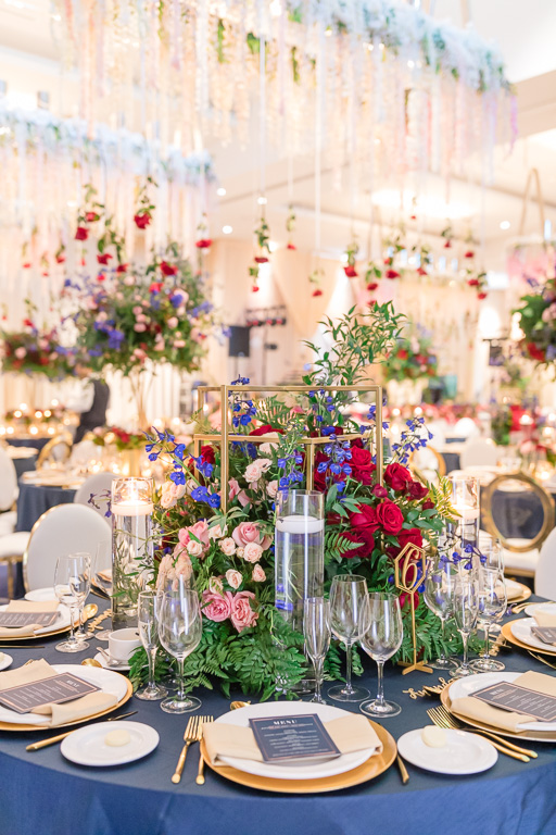 marvelous centerpieces bring the whole reception room alive