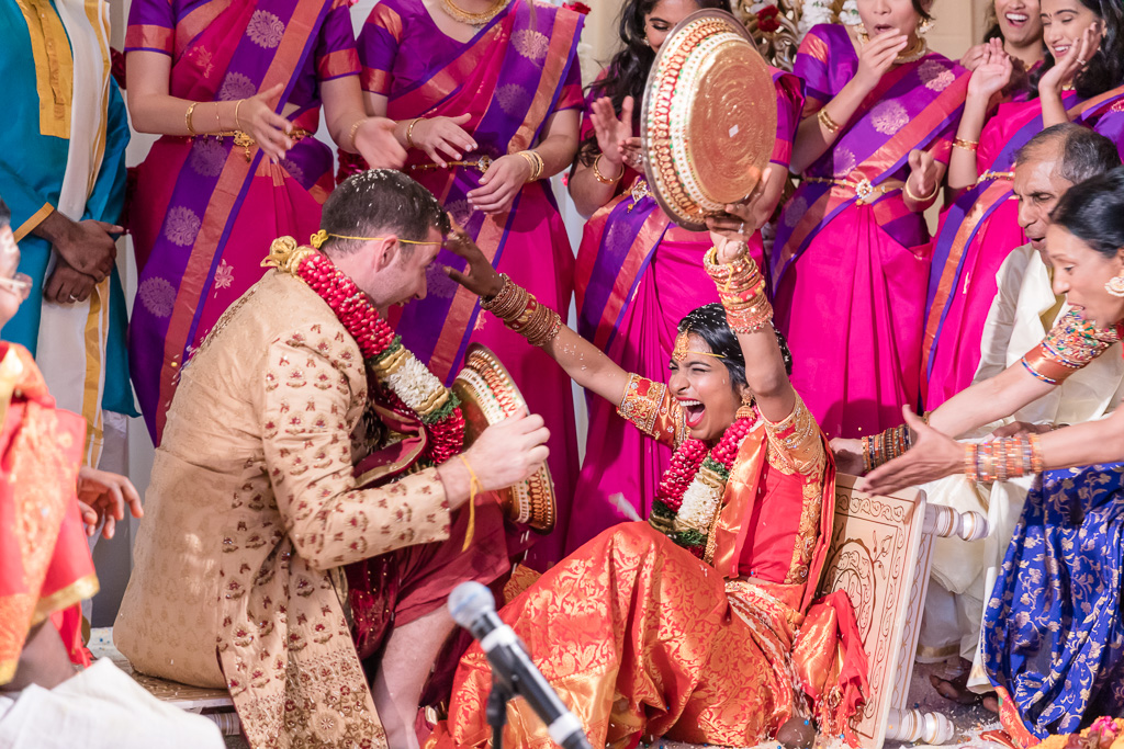 funny and sweet moment when bride got excited and fell on the ground
