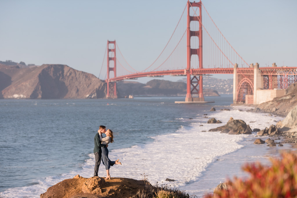 San Francisco Golden Gate Bridge engagement photo