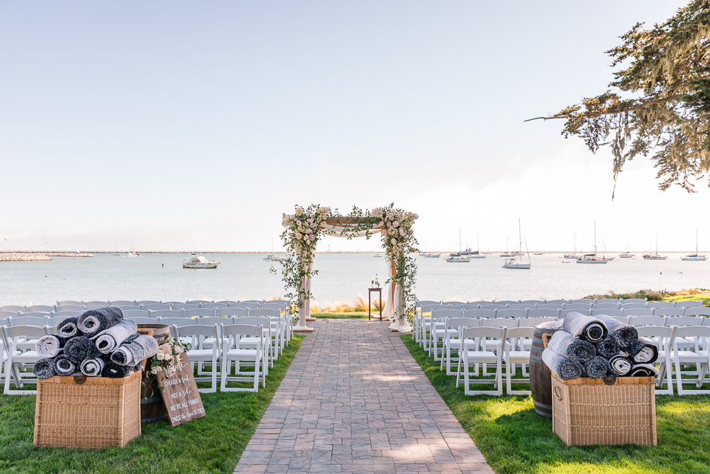 Half Moon Bay wedding ceremony venue by the water