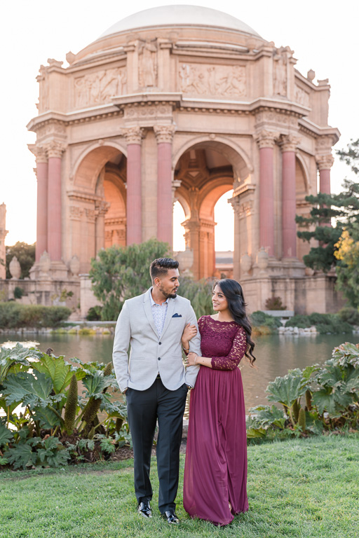 gorgeous engagement photo taken in front of Palace of Fine Arts