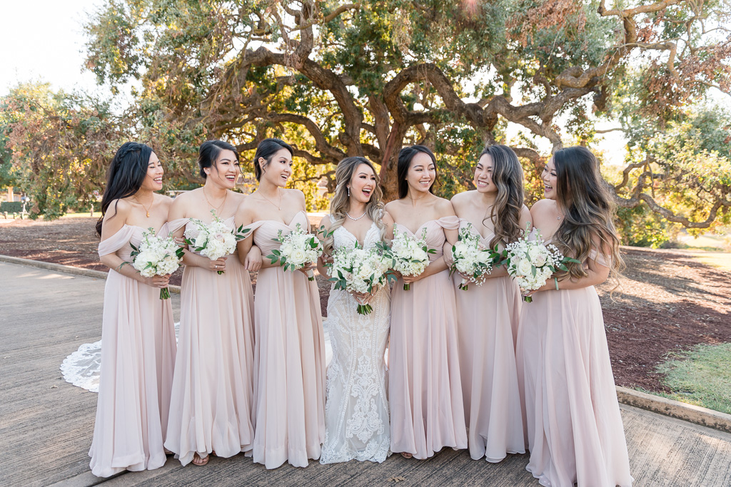 pretty bridesmaids group photo