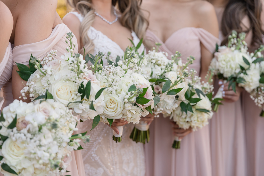 elegant wedding bouquets
