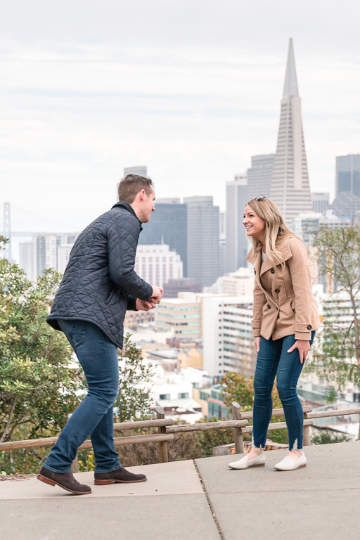 San Francisco skyline surprise proposal