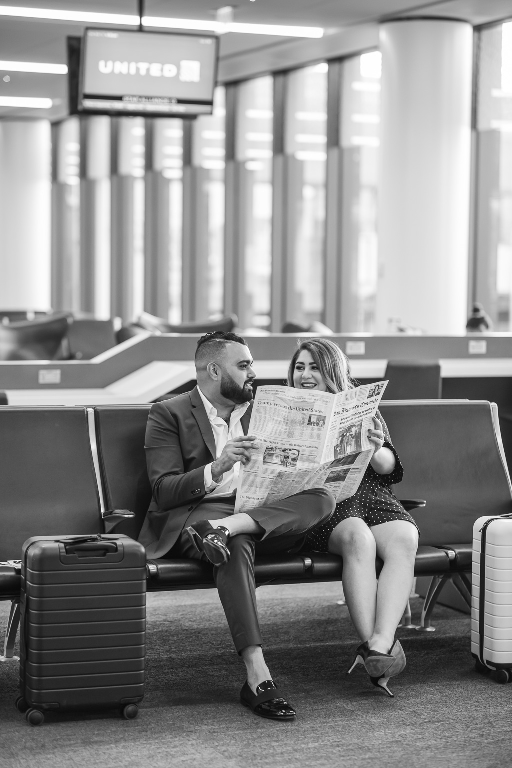 engagement photo at the United Airlines terminal in SFO